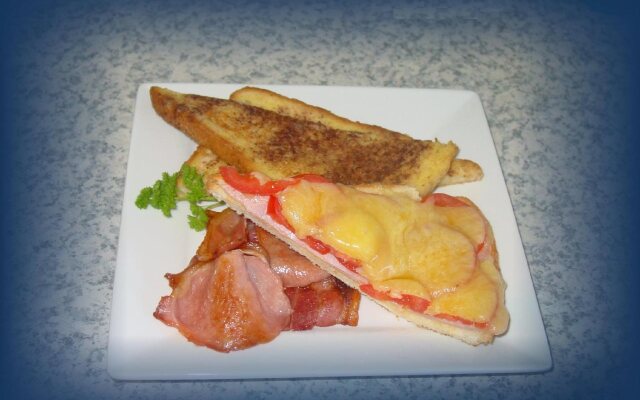 Anchors Aweigh Bed & Breakfast