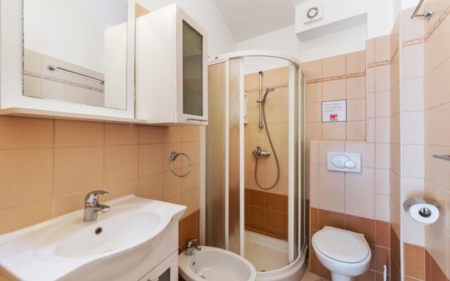 Nice Home in Fazana With Wifi and 2 Bedrooms