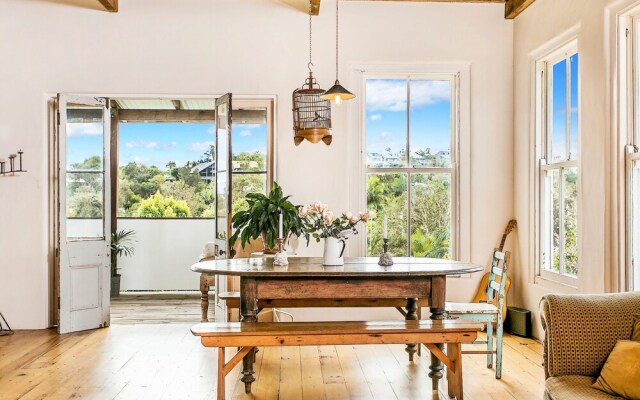 Pacifique on Pacific