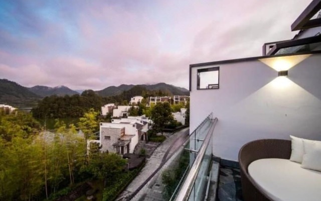 Huangshan Demaotang Hotel