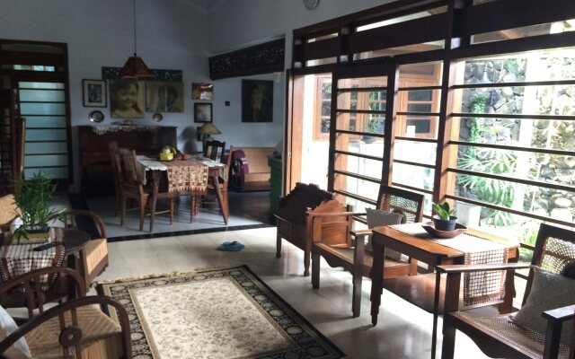 AtyNoor Homestay