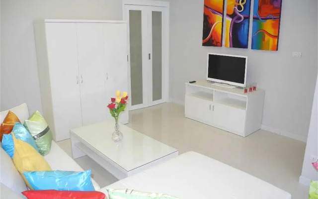 Kata Plaza 1 bedroom Centrical Apartment