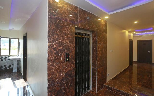 CAPITAL O 9022 Dada's Villa Residency