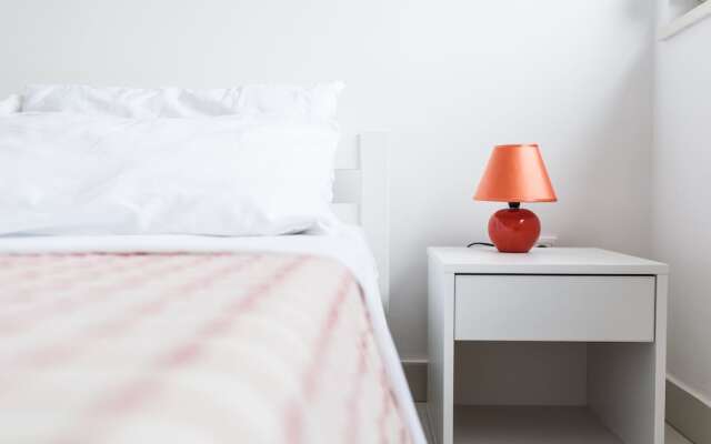 No5 Penthouse 2 Bedroom Apartment