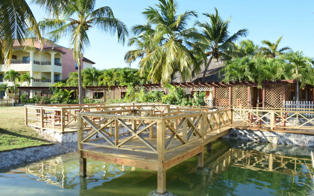 Sunset boutique hotel  All-Suites