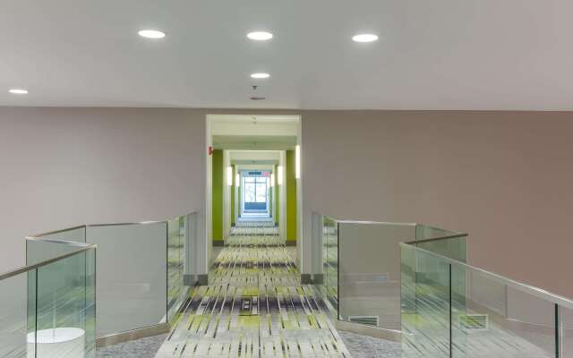 Hampton Inn White House