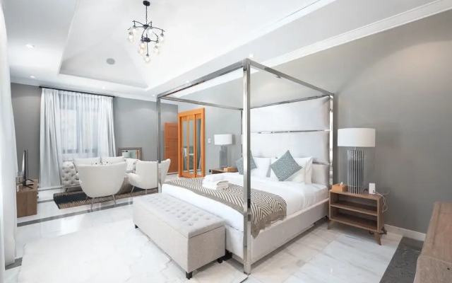 Maison Privee - Prvt Pool & Beach in Luxury Palm Jumeirah Villa