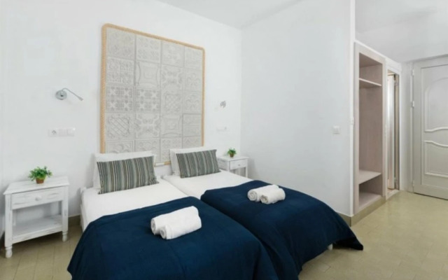 Pefkos View Suites & Maisonette