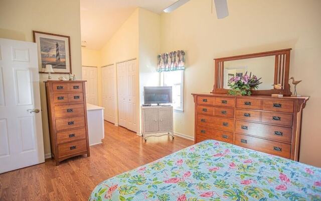 Pirates Paradise 3 Bedroom Home by RedAwning