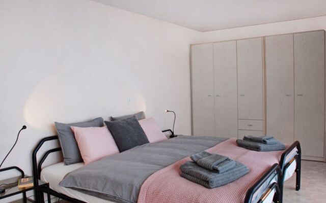 House Daniele Cademario