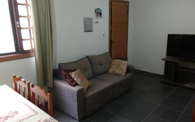 Casa em condomínio a 150 m da praia