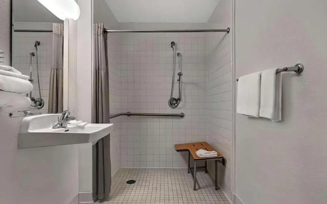 Motel 6 – San Jose, CA - South