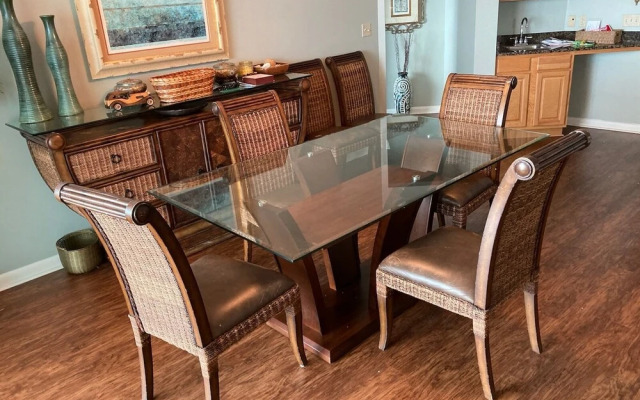 Legacy Towers I Penthouse