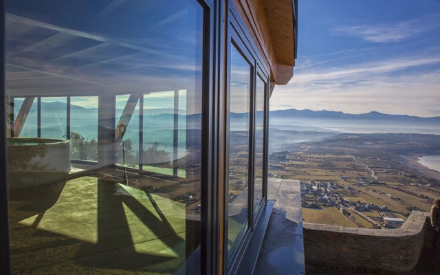 The Rock Suites & Spa