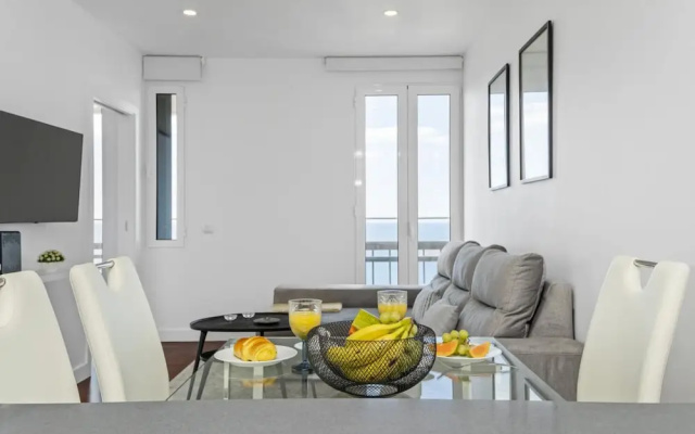 Lido Sunrise Apartment by Homie