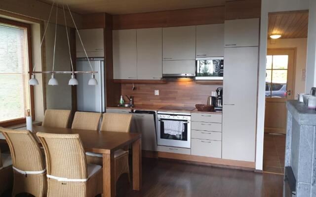 Holiday Lansirinne E 19