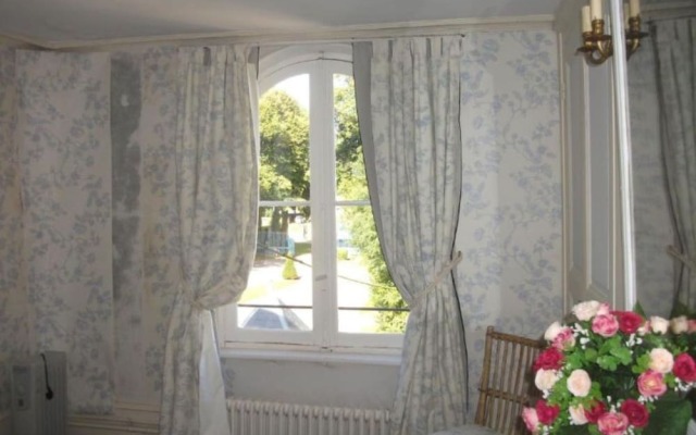 Château de Yaucourt Bussus