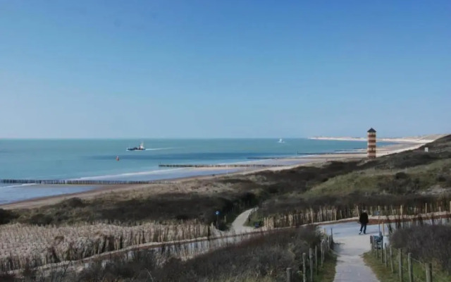 Romantic Getaway With Garden