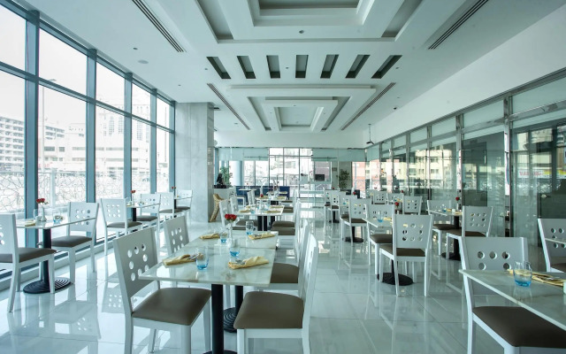 Hotel City Avenue Al Reqqa Hotel