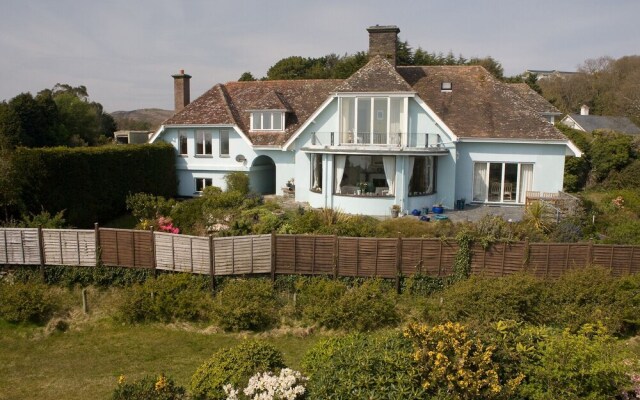 Bryn Y Mor, Borth Y Gest