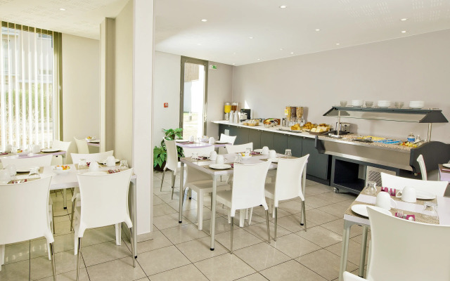 Séjours & Affaires Paris Malakoff