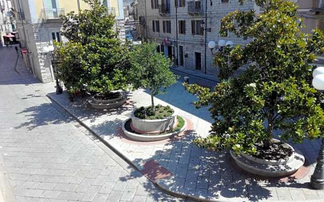 BB Piazza Di LAra