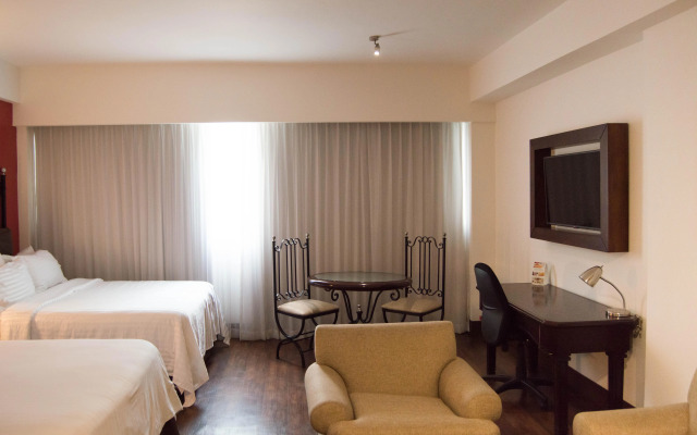 Holiday Inn Hotel & Suites Guadalajara-Centro Historico by IHG
