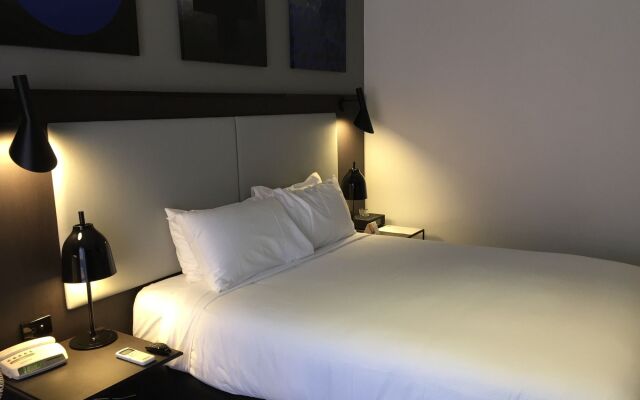 CKS Sydney Airport Hotel