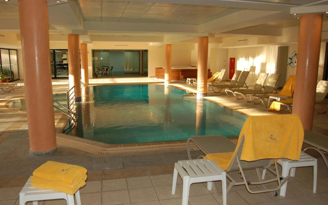 Panareti Coral Bay Hotel