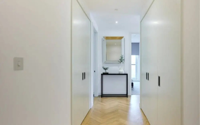 The Southwark Heights -modern 3-bedroom Flat With City Views
