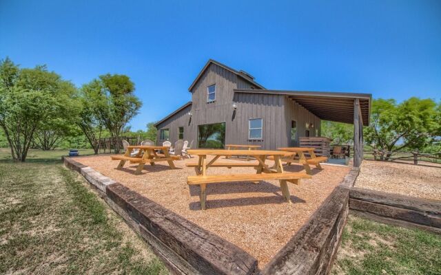 Ranchers Relaxation WR 1903c