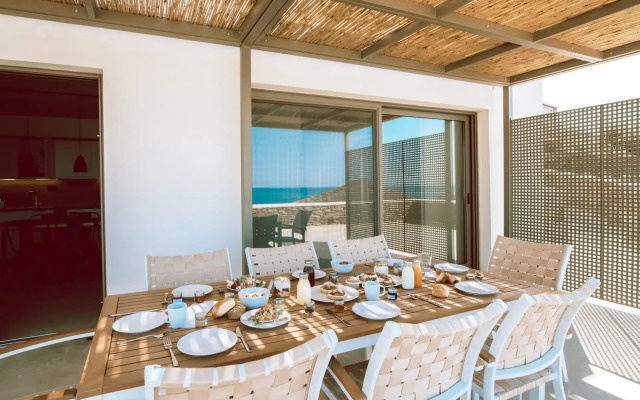 Monogram Travel Tinos