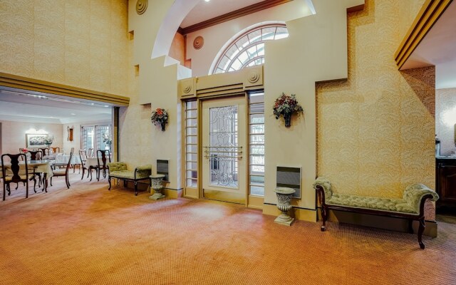 Best Western Potsdam University Park Inn