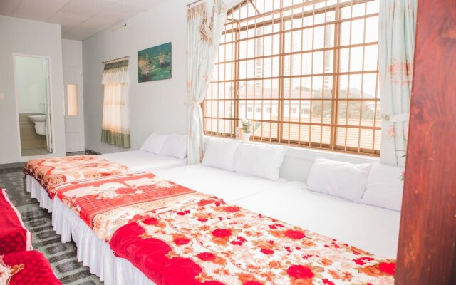 OYO 717 Vuta Hotel