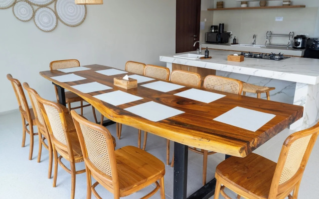 Beverly Hill Mountain View Villa 8BR