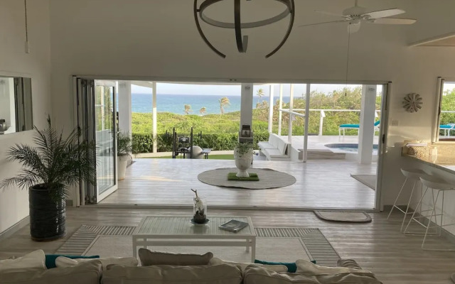 Unique Rare Villa! Retreat Style, Full Sea Views With Private Pool & Hot Tub! 3 Bedroom Villa by RedAwning