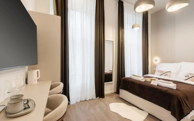 Oasis Luxe Boutique Suites by BQA