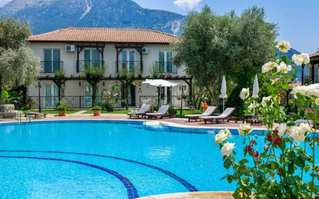 Begonvil Ovacik Villa and Apartments