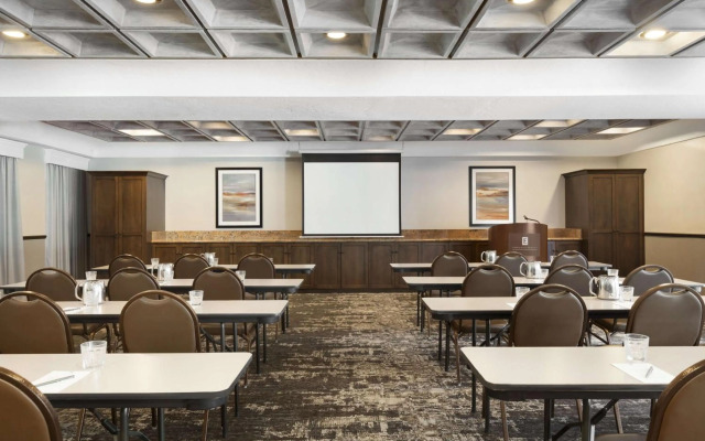 Embassy Suites by Hilton Lompoc Central Coast