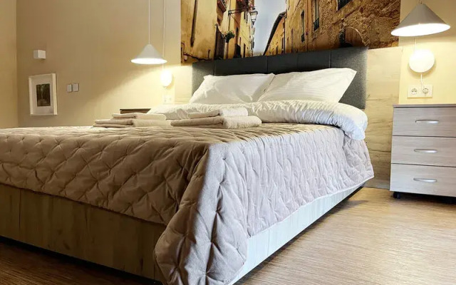 Династия на ул. Весны, 25