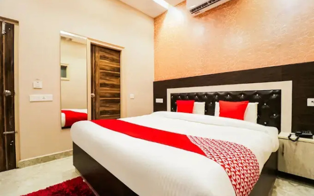 Hotel Z by OYO Rooms