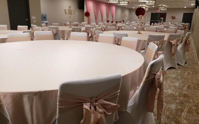 Holiday Inn Tacoma Mall by IHG