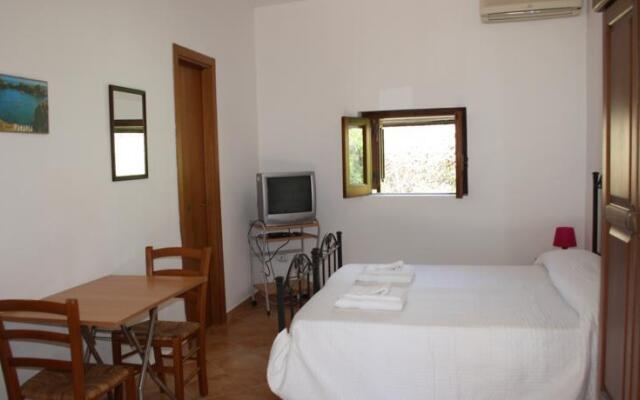 Seven House Residence