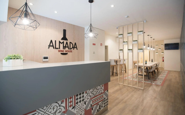 Almada Wine House