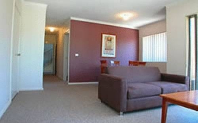 Waldorf Apartments - parramatta