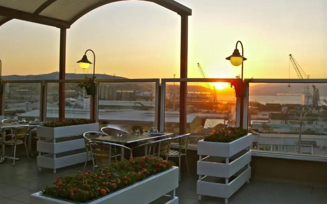 Hotel Eken Prestige