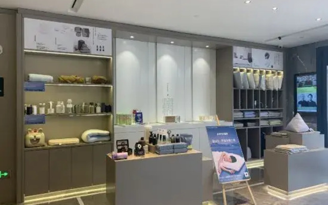 Tongliao Wanda Plaza Atour Hotel