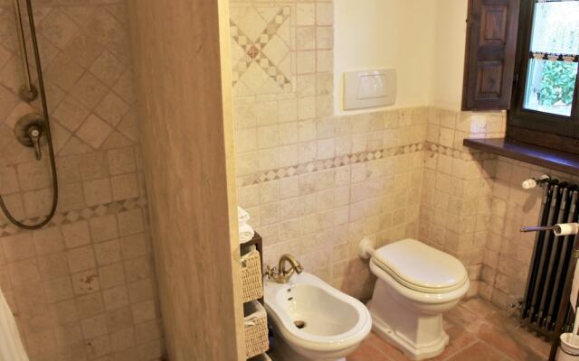 House With 4 Bedrooms in Montelaterone, With Wonderful Mountain View,