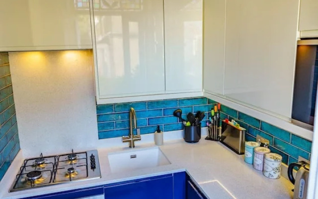 Stylish One Bedroom Flat in Kensingston, London