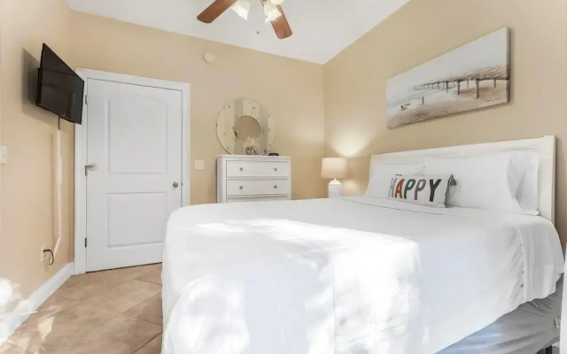 Laguna Breeze C